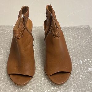 Elegant Tan Leather Mules for Women